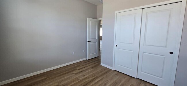 Building Photo - 9975 SW 39th Terrace