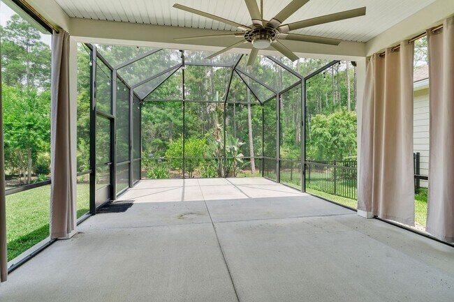 Building Photo - 150 Whisper Rock Dr