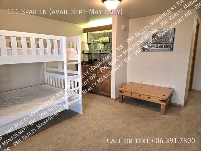 Building Photo - 111 Spar Ln