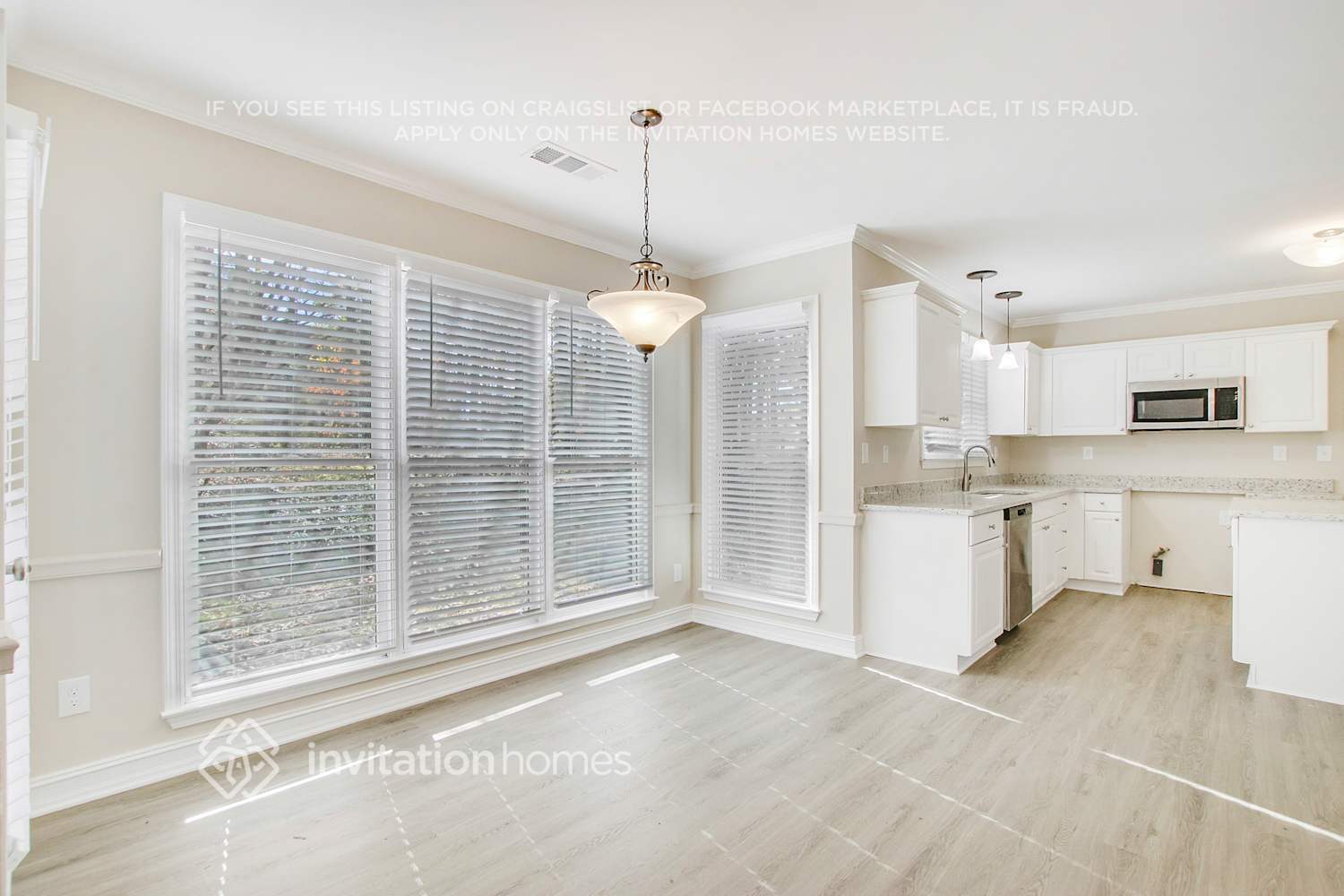 Building Photo - 2234 Saluda Ln NW
