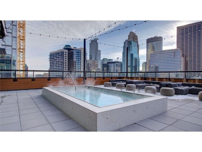 Building Photo - 270 Hennepin Ave