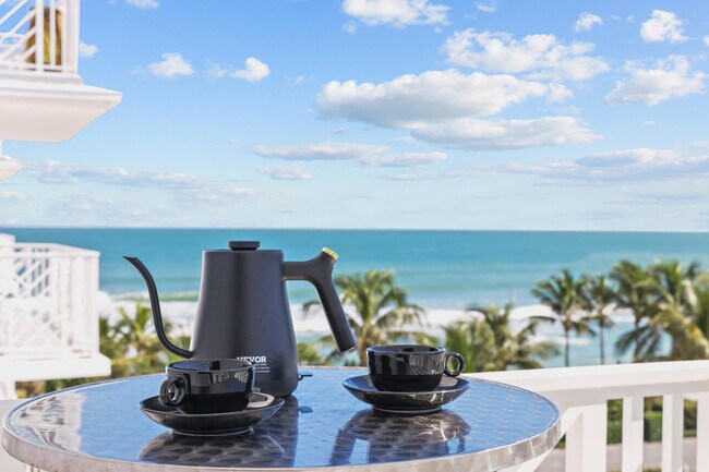 Building Photo - 170 N Ocean Blvd