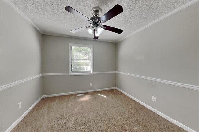 Building Photo - 1702 Hickory Grove Trail NW