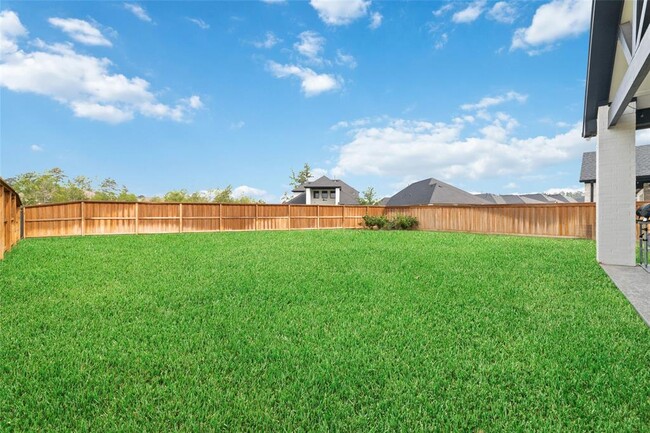 Building Photo - 28266 Emerald Bnd