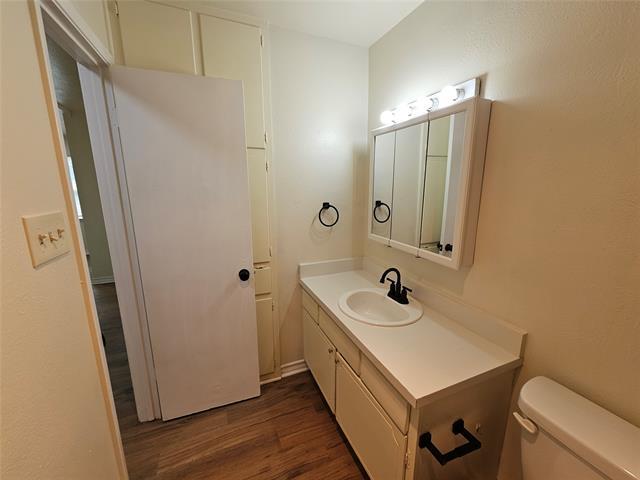 Building Photo - 1812 Frances Dr