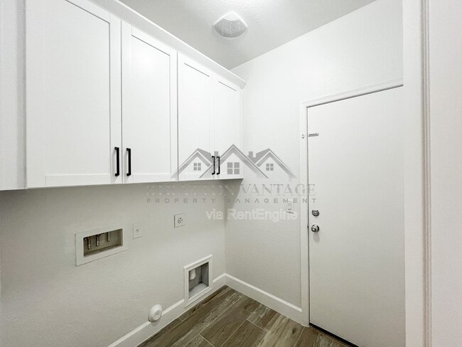 Building Photo - 1674 S Constellation Way