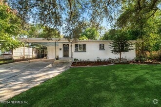 Building Photo - 4007 Aldington Dr