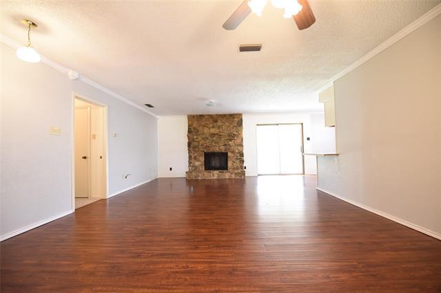 Building Photo - 8945 Flicker Ln