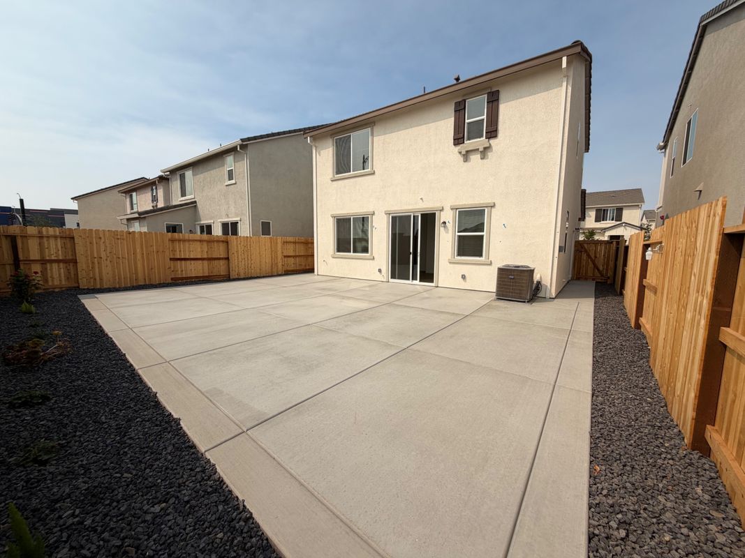 Building Photo - 8333 Mincey Wy