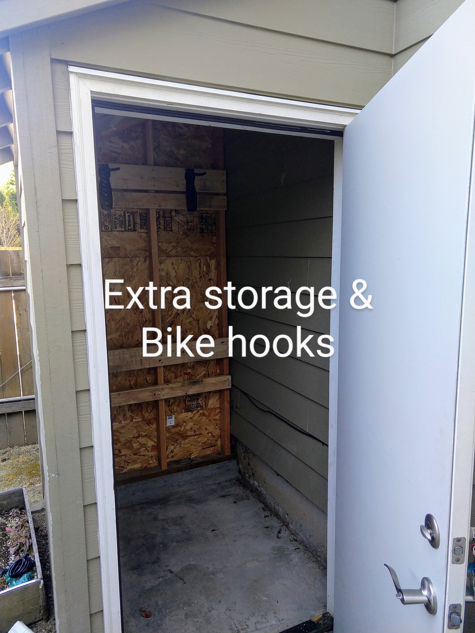 Building Photo - 2707 SE 50th Ave