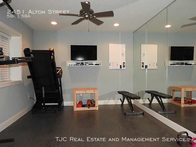 Building Photo - Stapleton Home for Rent! Custom Basement!