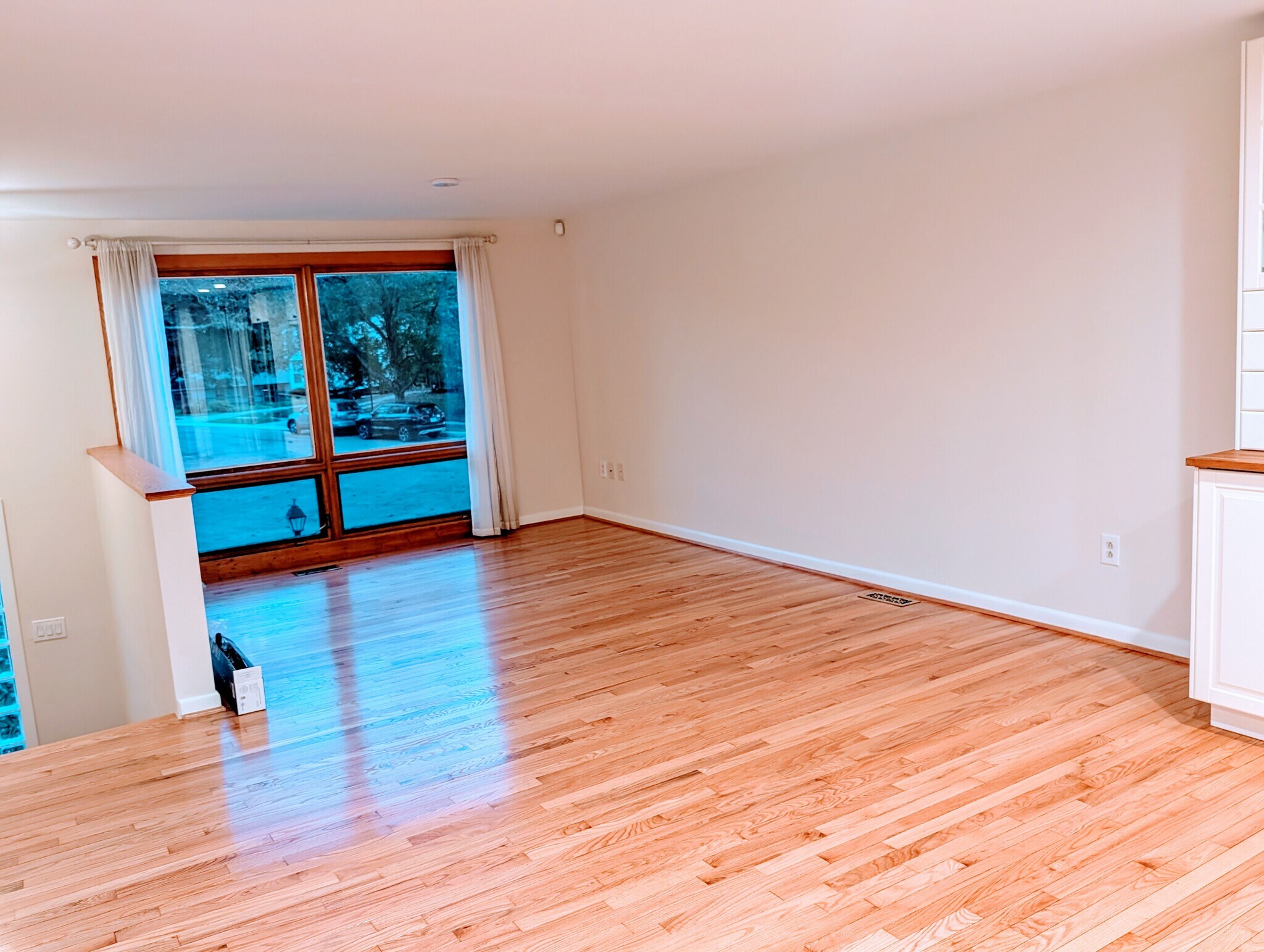 Building Photo - 8856 Youngsea Pl