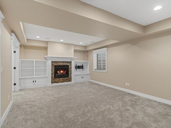 Building Photo - 3465 Willow St