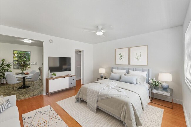 Building Photo - 645 NE 77th St