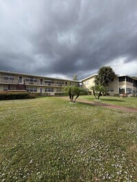 Building Photo - 151 Andover F