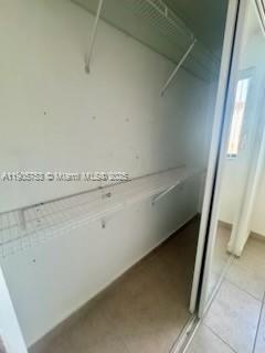 Building Photo - 2740 W 63rd St