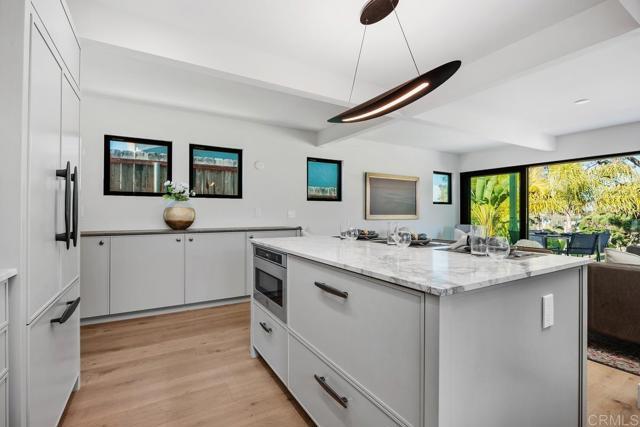 Building Photo - 163 Norfolk Dr