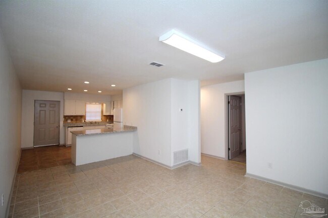 Building Photo - 4964 W Spencer Field Rd