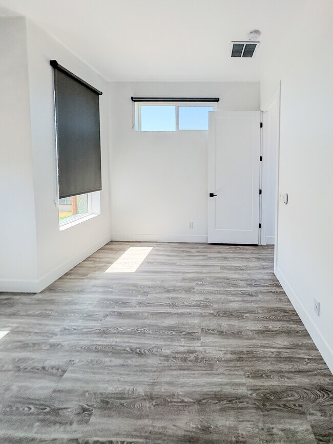 Building Photo - 3107 N 39th St