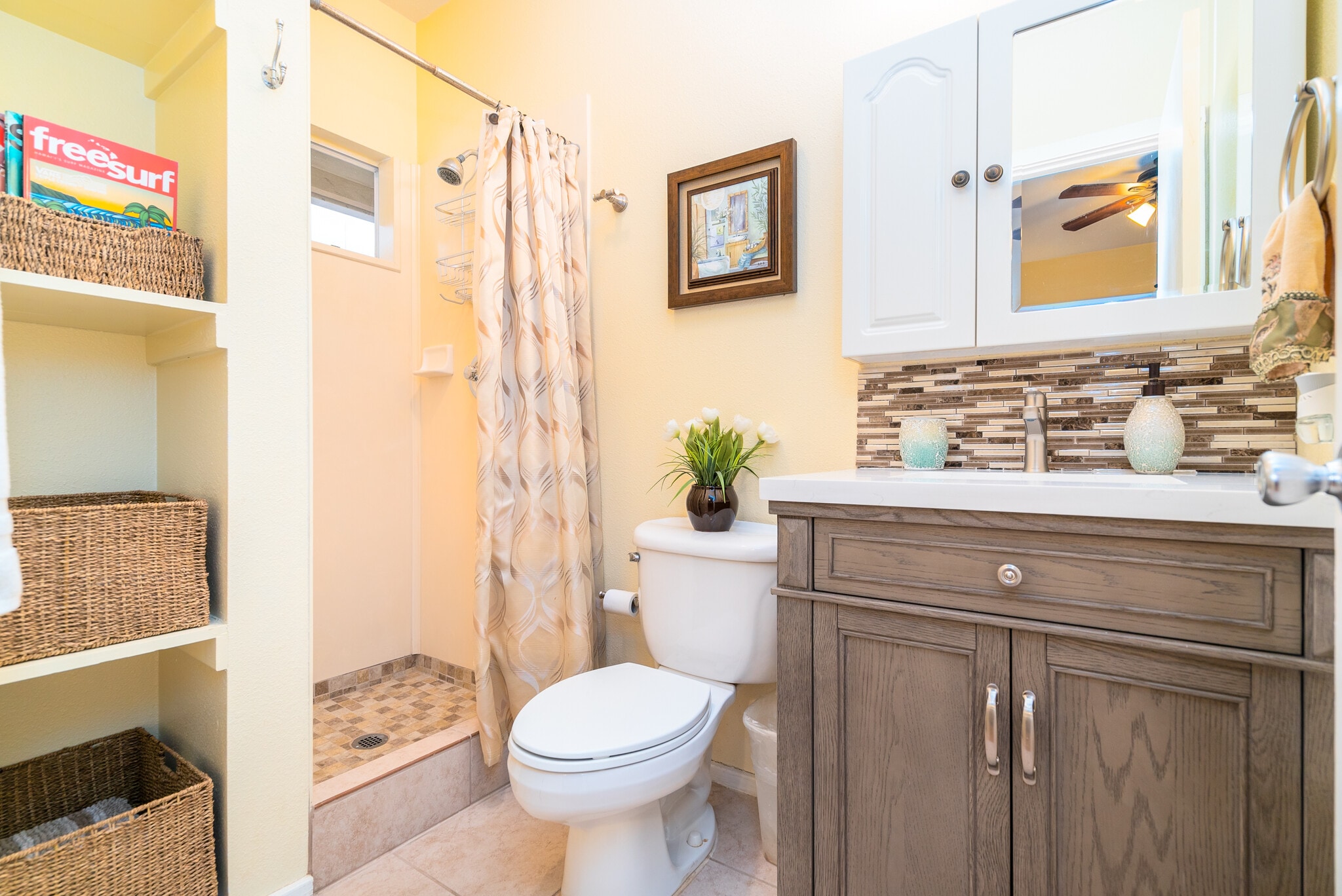 1 of 3 bathrooms. - 408 N Kainalu Dr