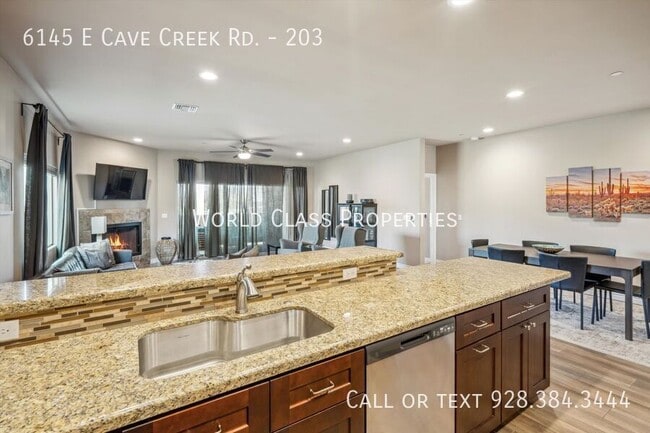 Building Photo - 6145 E Cave Creek Rd