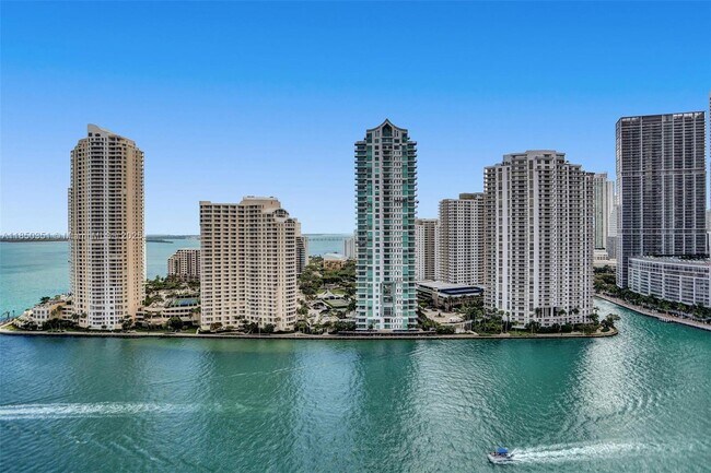 Building Photo - 335 S Biscayne Blvd
