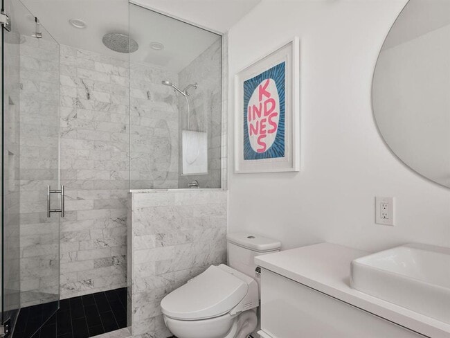 Building Photo - 4908 Balcones Dr