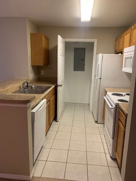 Building Photo - 4850 51st St W