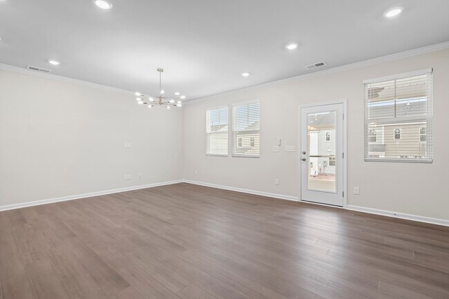 Building Photo - 6017 Grey Colt Wy