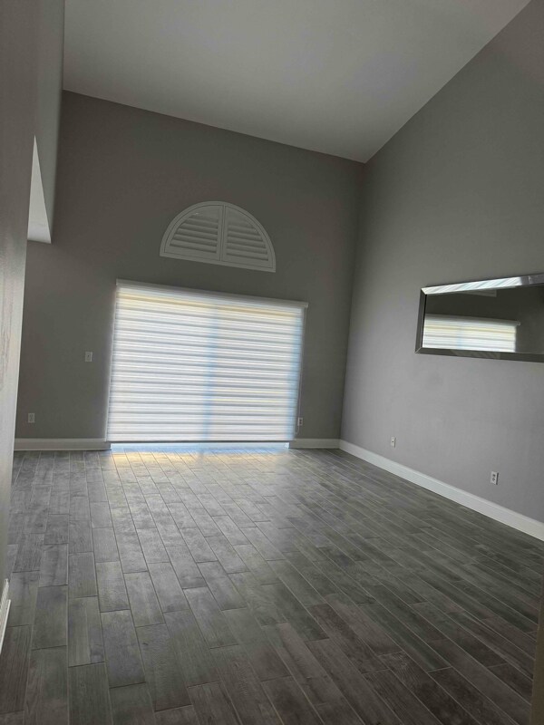 Building Photo - 218 Kellwood Ct