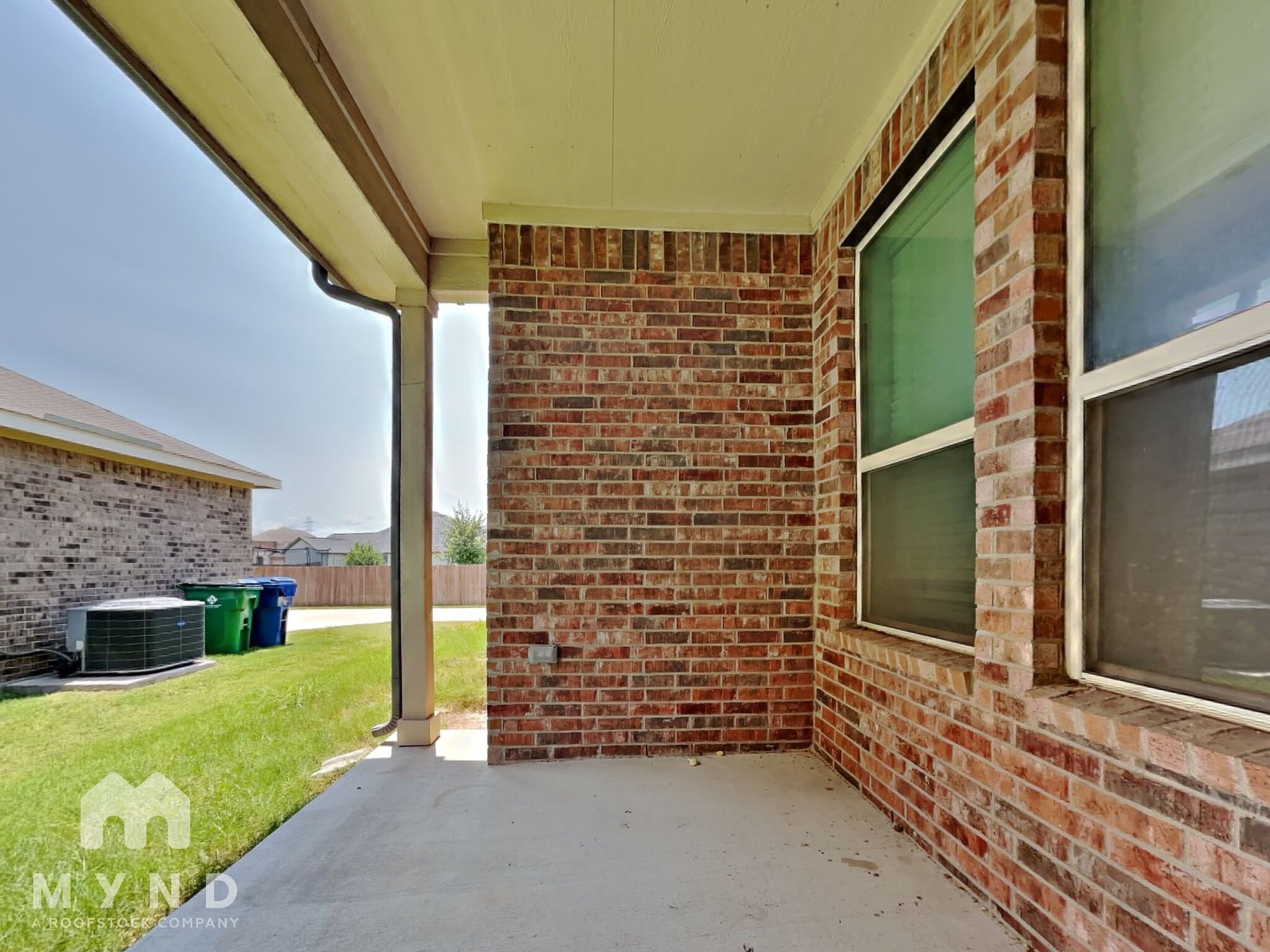 Building Photo - 5709 Pleasanton Pkwy