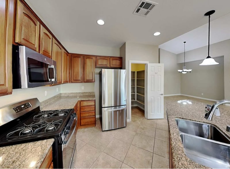 Building Photo - 8124 Chimney Bluff St