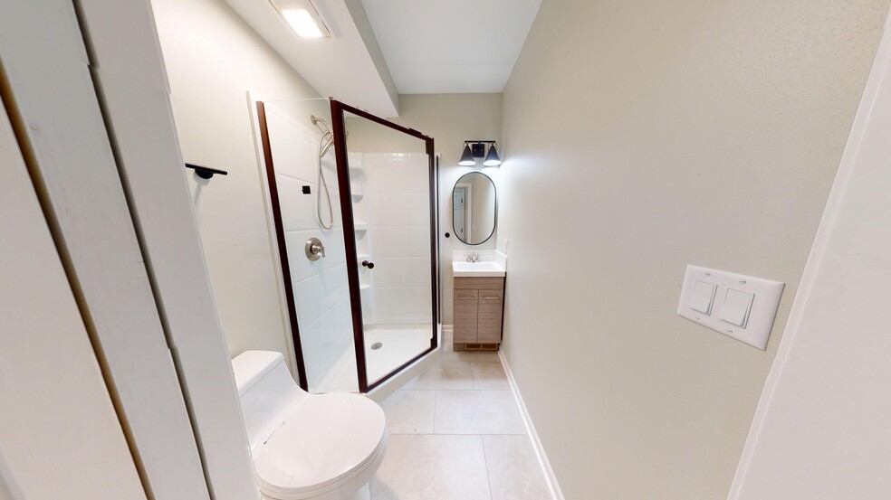 Building Photo - 7823 Eagle St