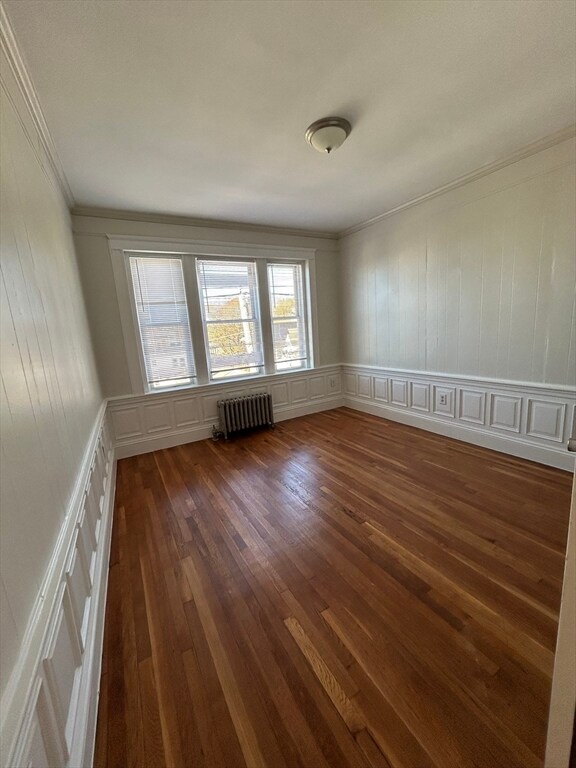 Building Photo - 146 Nichols St