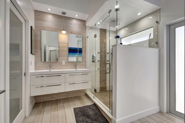 Building Photo - 2470 Sandstone Ct