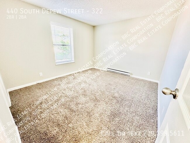 Building Photo - 440 S Depew St