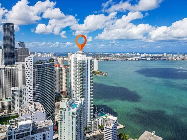 Building Photo - 1331 Brickell Bay Dr