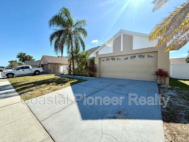 Building Photo - 7048 Hollowell Dr