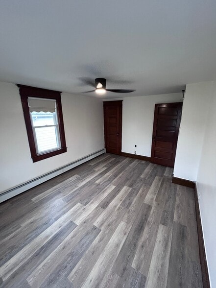 Building Photo - 1295 Reynolds Ave