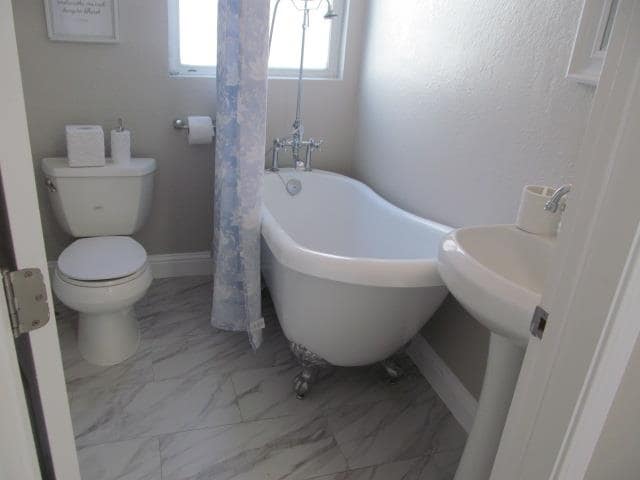 Building Photo - 2807 Filbert St