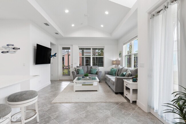 Building Photo - 208 Ocean Hammock Lp