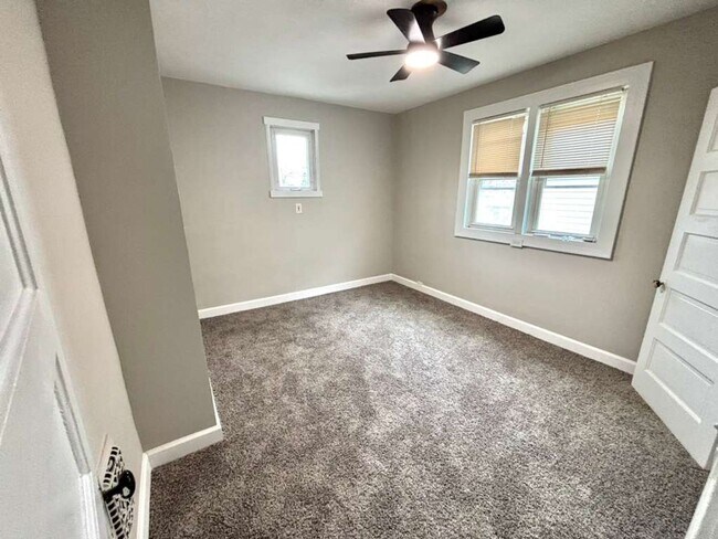 Building Photo - 6407 Dibble Ave