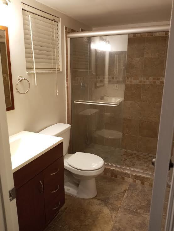 Building Photo - 512 Gardens Dr