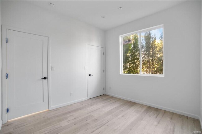 Building Photo - Brand-new ADU in Winnetka- Completed in 2025