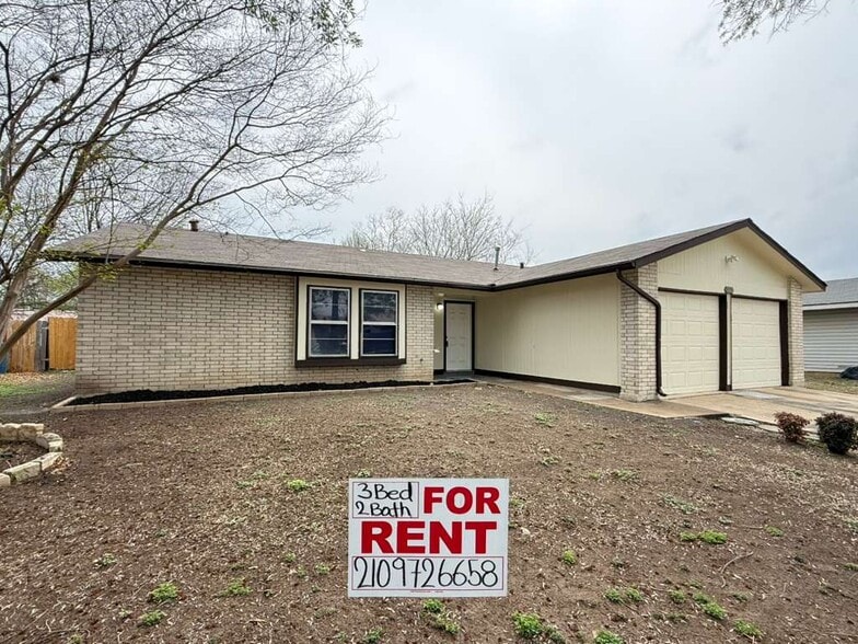 Building Photo - 5222 Tom Stafford Dr