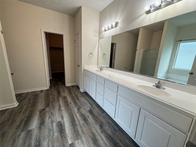 Building Photo - 4918 Comal River Loop