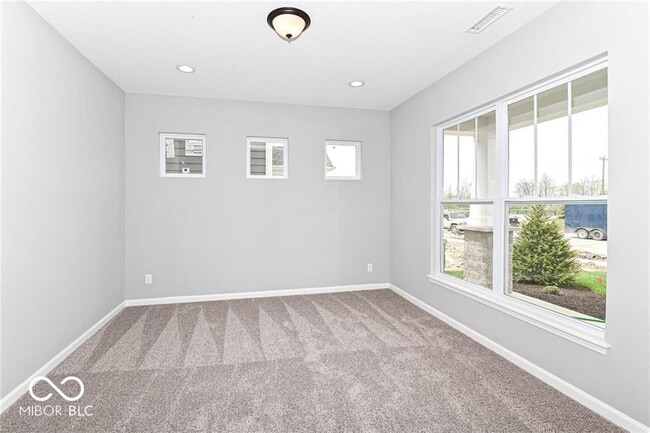 Building Photo - 2165 Davis Dr
