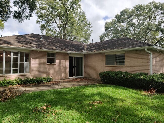 Building Photo - 1914 Seakale Ln