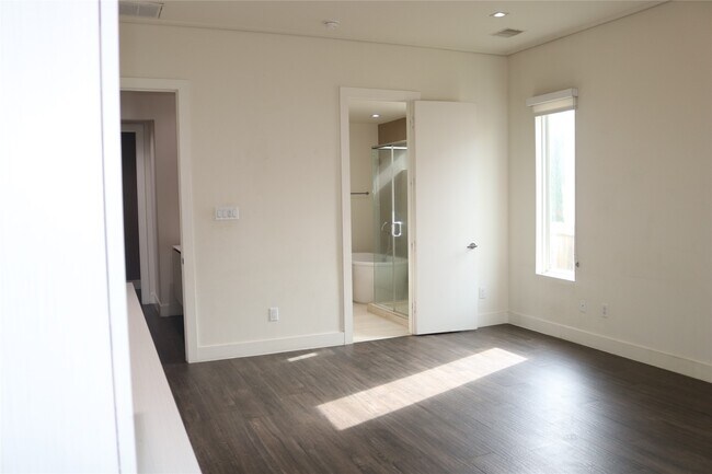 Building Photo - 5403 Tocayo Pl