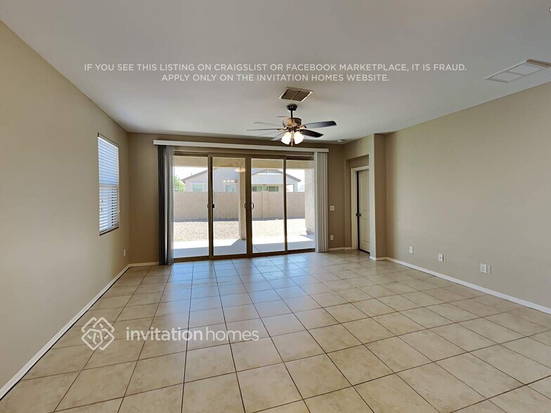 Building Photo - 41419 W Crane Dr